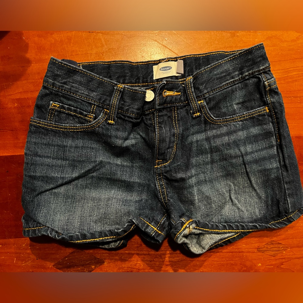 Cute pair of girls, Old Navy size 10 denim shorts